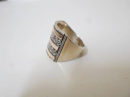 WOW!! LARGE VINTAGE STERLING SILVER RING GORGEOUS DESIGN   SIZE O   7,6g  WOW!