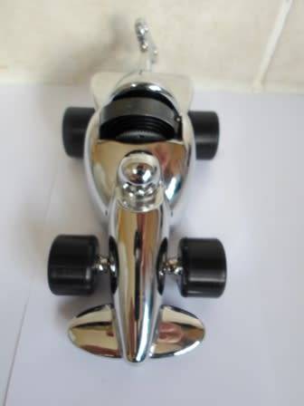 F1 FANS!! BOXED TROIKA WIND UP F1 CAR DESK PIECE DESIGNED BY HAUKE MURKEN & SVEN HANSEN WORKING!!