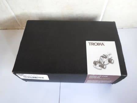 F1 FANS!! BOXED TROIKA WIND UP F1 CAR DESK PIECE DESIGNED BY HAUKE MURKEN & SVEN HANSEN WORKING!!