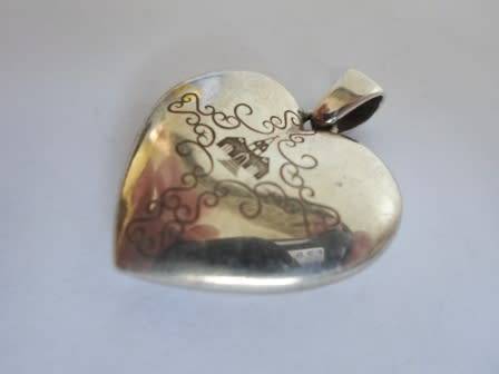 EXQUISITE!! LARGE VILJOEN JUWELIERS STERLING SILVER HEART PENDANT   14,0g WOW!!