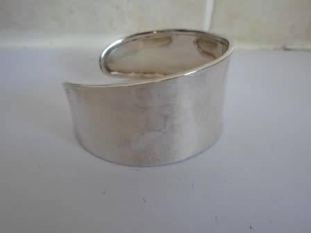 WOW!! LARGE STERLING SILVER CUFF BANGLE 36,6g STUNNING PIECE!!