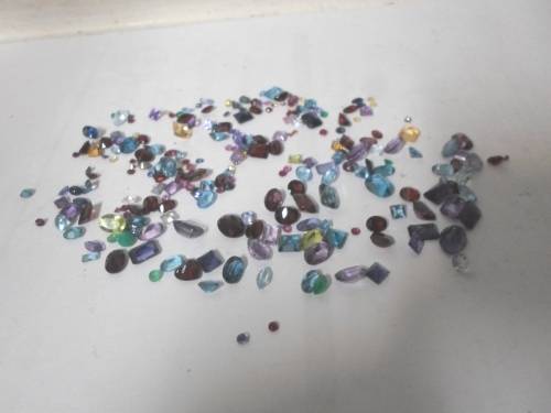 WOW!! 83,50ct COLLECTION OF MIXED GEM STONES STUNNING STONE!! WOW!!