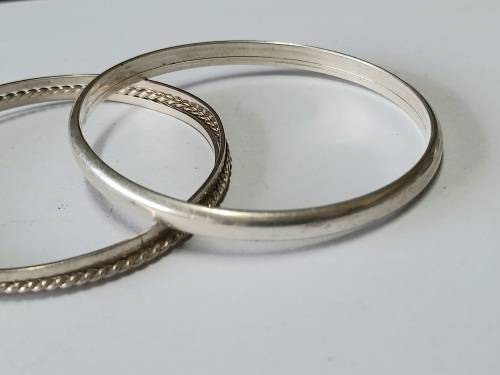 Wow!! 2 x sterling silver bangles 1 is 3 in 1   24,4g wow!!