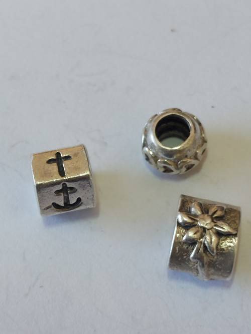 Wow!! 3 x vintage Pandora sterling silver charms 6,4g