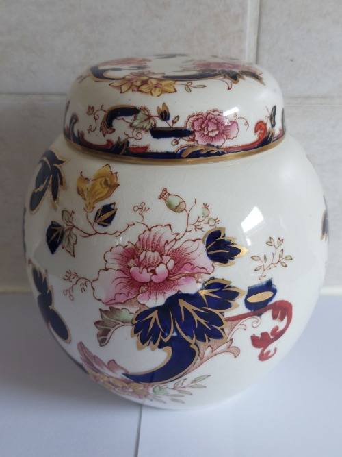 Wow!! 1880`s Mason`s ironstone ginger jar Value R1500