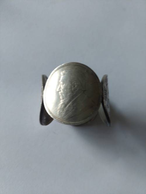 Rare!! Boer war P.O.W kruger 2 shilling silver coin napkin ring 45g Value R3500