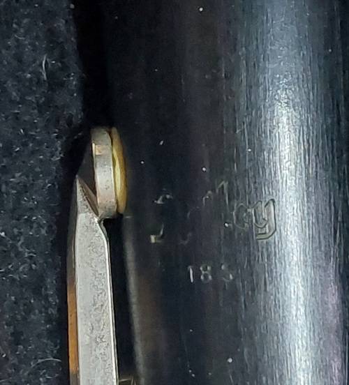 Vintage Artley 18S Clarinet in case, very good condition with reeds Value R2500