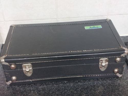 Vintage Artley 18S Clarinet in case, very good condition with reeds Value R2500