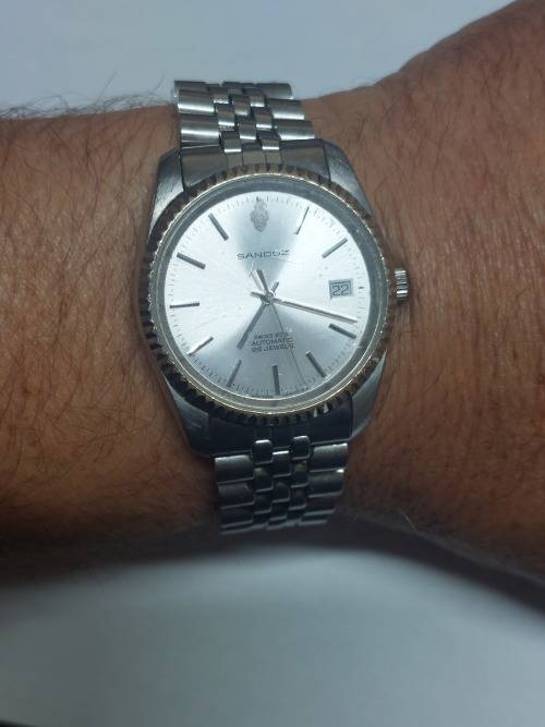 Rare Sandoz 25 jewel automatic men`s wristwatch 100% working Value R4500