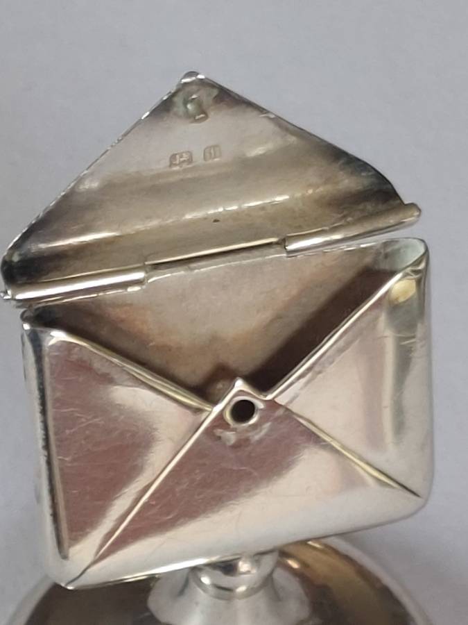 Extremely Rare!! 1904 Birm silver envelope form desk stamp case 15,7g Value R1950