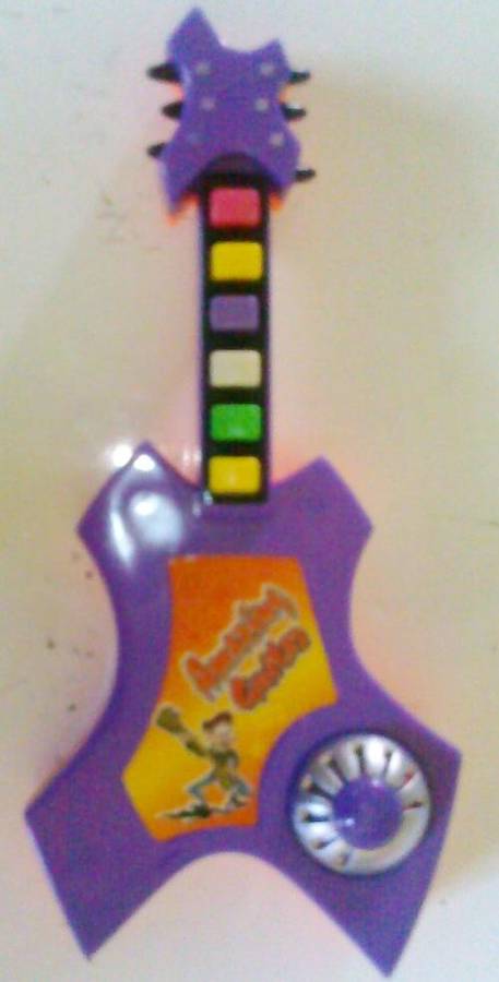 Little baby battery opperated guitar, to cute!
