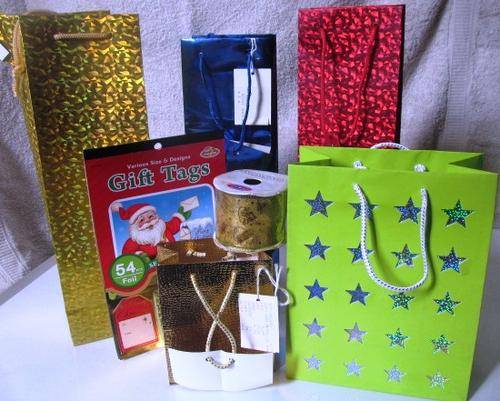 Gift bag and Label combo, winning bid takes the LOT