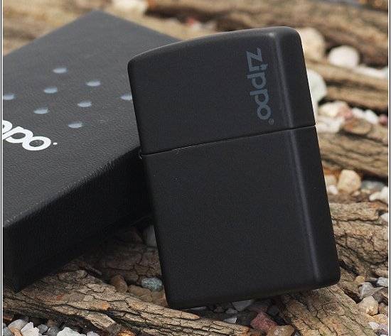 Zippo Lighter - 100% Brand New - FREE SHIPPING