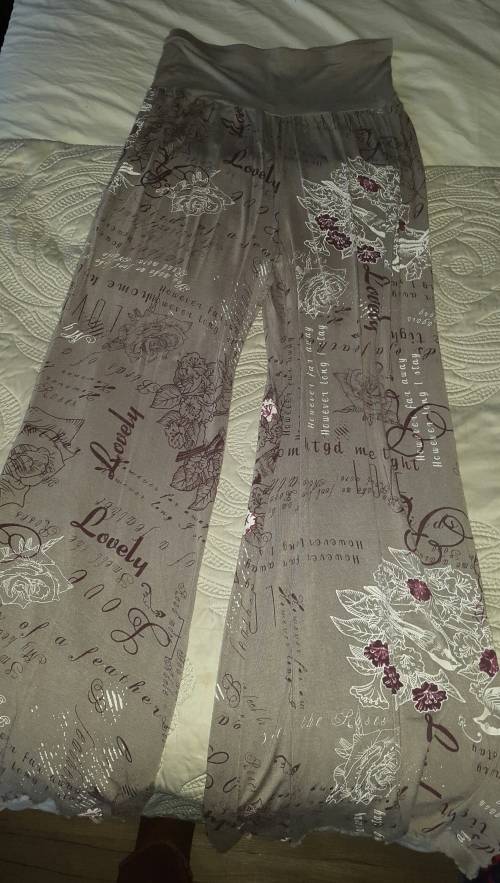 Burgundy beige and white ladies Pilazzo pants * Size 34/ 36