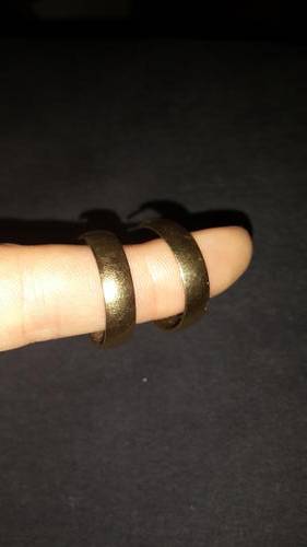 9ct Gold Hoop earrings * Stunning