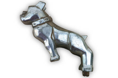 VINTAGE MACK TRUCK BULLDOG
