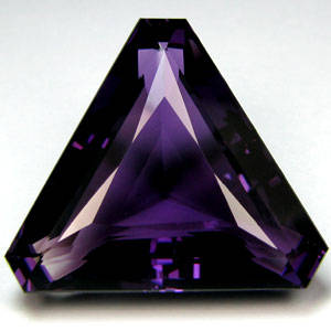 ****February Auction Special*****18.55ct Speciality-cut, Brazilian Amethyst.