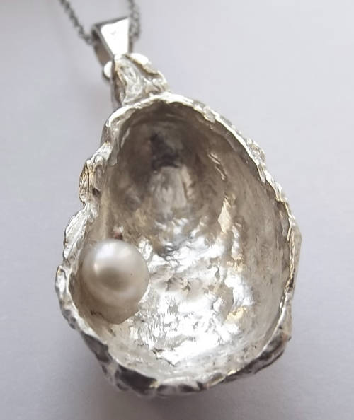 Knysna Lagoon Oyster with Freshwater Pearl