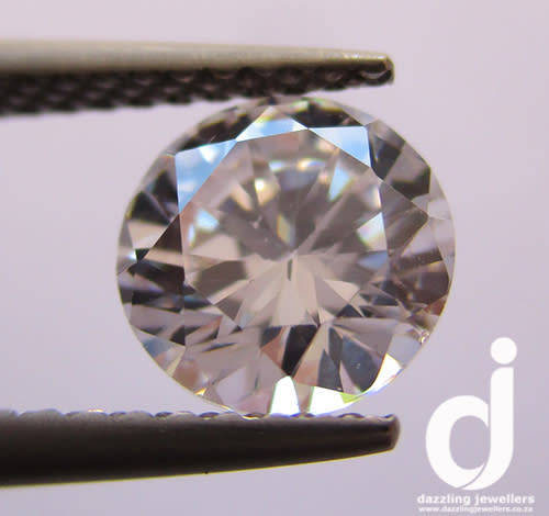 Cubic Zirconia Diamond Simulant.Round. 7mm | 2.05ct |