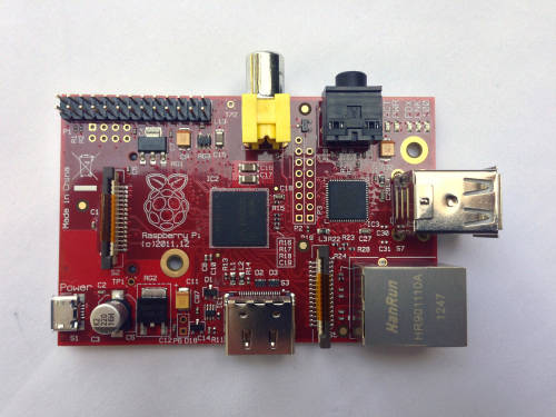 Raspberry Pi Model B Rev 2 - Collectible Chinese Red Version