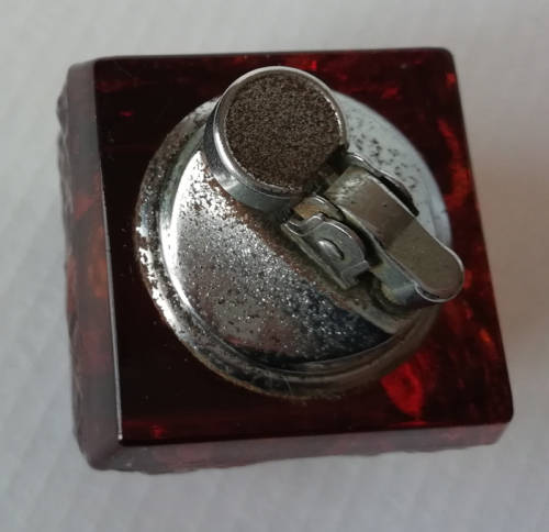 Vintage Koei Unicon Art Glass Table Lighter with Matching Ashtray