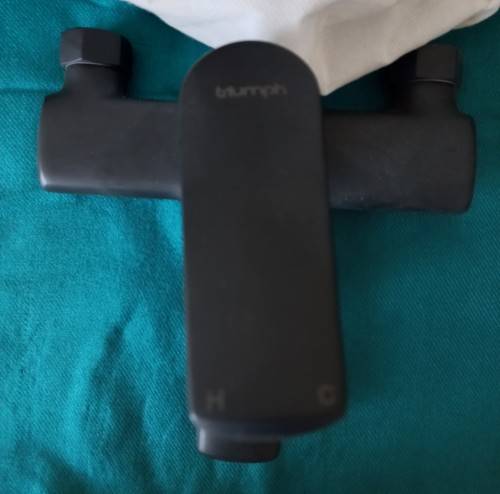 Sergie only - Magnetite Bath Mixer with Handshower and Acces