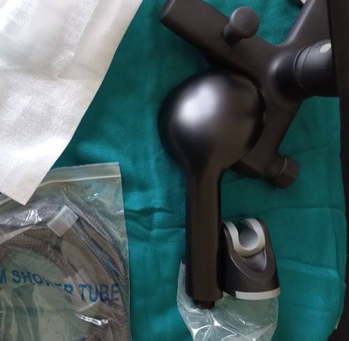 Sergie only - Magnetite Bath Mixer with Handshower and Acces