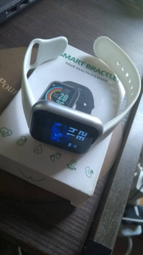 Smart watch fitness bracelet
