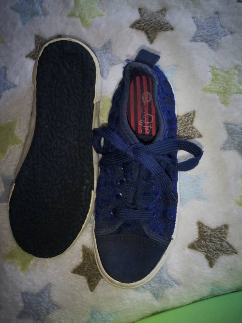 Girls sneakers size13