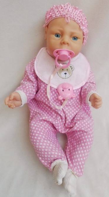 A LARGE 46CM VINTAGE ANATOMICALLY CORRECT  BABY GIRL IN GREAT CONDITION!!