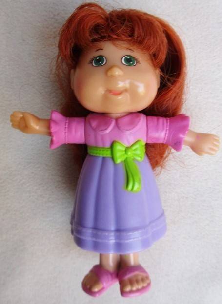 COLLECTABLE LITTLE CABBAGE PATCH DOLL MADE FOR McDONALDS!!