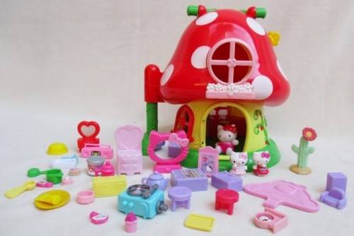 BLUE BOX HELLO KITTY FOLD-OPEN MUSHROOM HOUSE PLUS LOADS OF ACCESSORIES!!