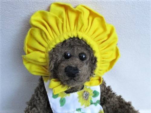 SUSANNAH - THE CUTE FULLY JOINTED TY ATTIC TREASURES SUNFLOWER BEAR!!