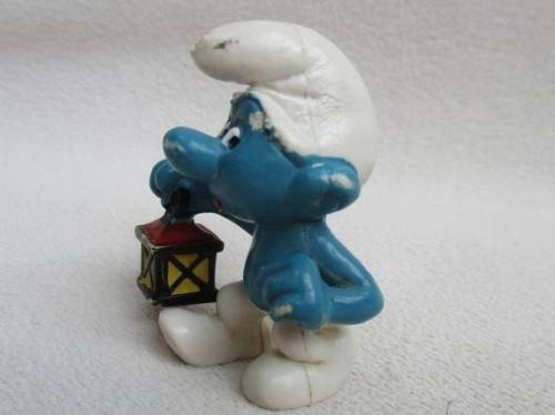 CUTE PEYO, WEST GERMANY SMURF WITH LANTERN