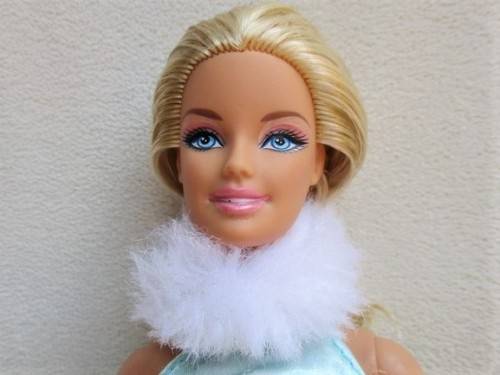 ELEGANT MATTEL BARBIE