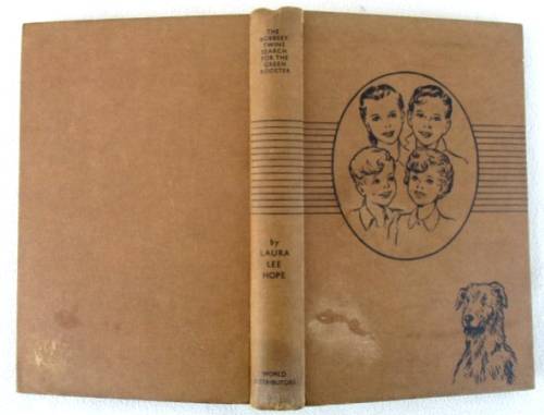 1965 - THE BOBBSEY TWINS SEARCH FOR THE GREEN ROOSTER BY LAURA LEE HOPE!!