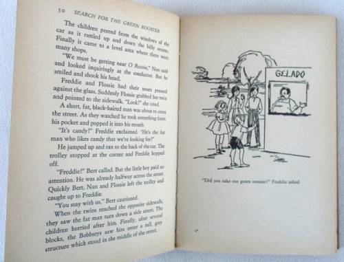 1965 - THE BOBBSEY TWINS SEARCH FOR THE GREEN ROOSTER BY LAURA LEE HOPE!!