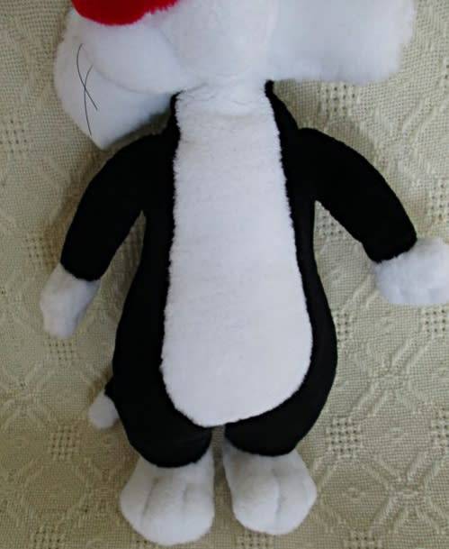 A NICE SIZED 40CM TALL SYLVESTER FROM LOONEY TUNES' TWEETY AND SYLVESTER!!