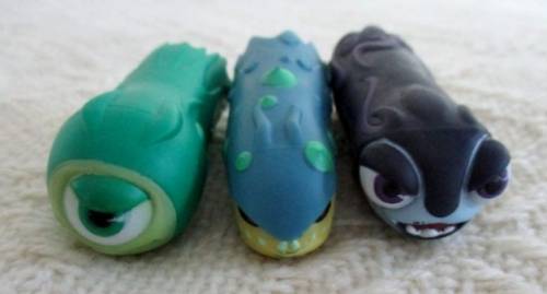 TEN COLLECTABLE 2013 JAKKS SLUGTERRA HOLLOW FINGER PUPPETS