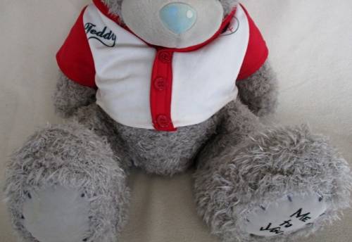 A LARGE TATTY TEDDY  (ME TO YOU)  IN HIS 'TEDDY/7' SHIRT