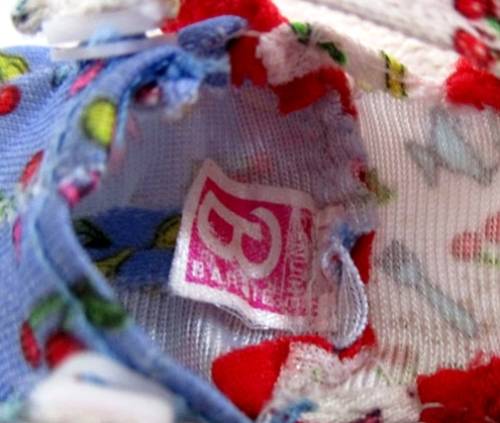 BARBIE'S LITTLE SISTER - 1994 MATTEL KELLY/SHELLEY DOLL IN ORIGINAL OUTFIT!