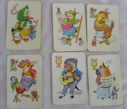 A COMPLETE SET OF VINTAGE 1970 ZWARTE PIET PLAYING CARDS IN BOX (DUTCH VERSION OF OLD MAID)