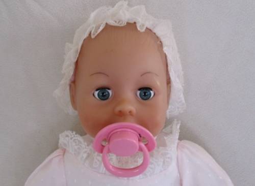 A VERY COLLECTABLE CRYING, GURGLING, COOING BATTAT BABY DOLL WITH OPEN/CLOSE EYES