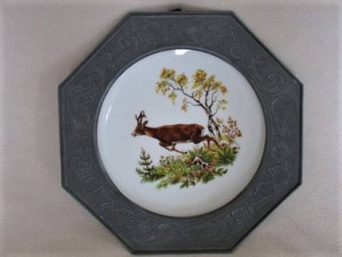 VINTAGE HAND PAINTED MELITTA, GERMANY PORCELAIN PLATE IN UNIQUE, REMOVABLE PEWTER FRAME
