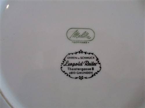 VINTAGE HAND PAINTED MELITTA, GERMANY PORCELAIN PLATE IN UNIQUE, REMOVABLE PEWTER FRAME