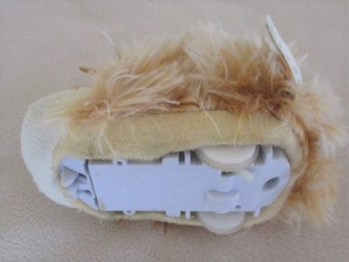CUTE FLUFFY SQUEAKING, SCURRYING ZHU ZHU PET HAMSTER (CEPIA LLC)