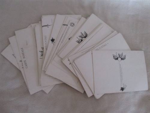 BOX WITH 42 HIGHLY COLLECTABLE (AND WEIRD) GRIFFIN & SABINE POSTCARDS (UNUSED - NICK BANTOCK)
