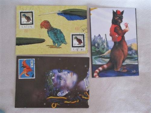 BOX WITH 42 HIGHLY COLLECTABLE (AND WEIRD) GRIFFIN & SABINE POSTCARDS (UNUSED - NICK BANTOCK)