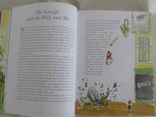 LARGE SOFT COVER - THE ROALD DAHL TREASURY