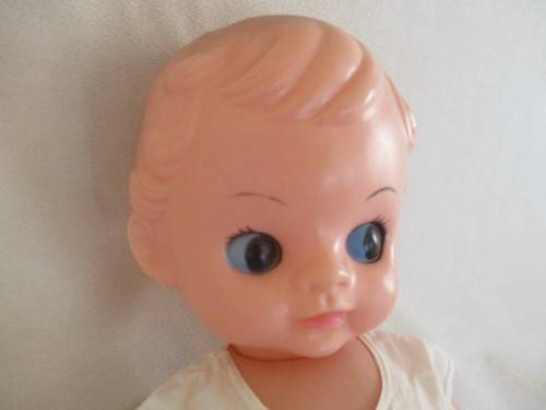 A LOVELY VINTAGE 1950's/60's DOLL - 48CM TALL WITH SIDEWARD GLANCING EYES  - MADE IN HONG KONG
